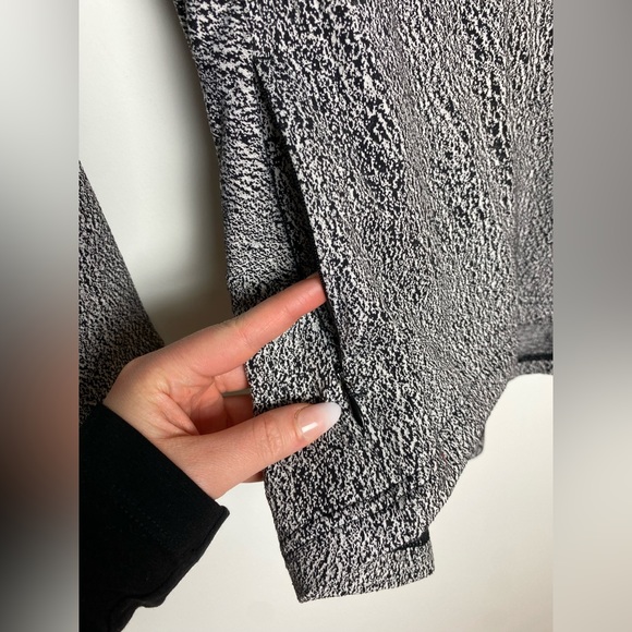 Lululemon Ready To Rulu Hoodie in Luon Spray Jacquard White Black Size 8 - Picture 11 of 16